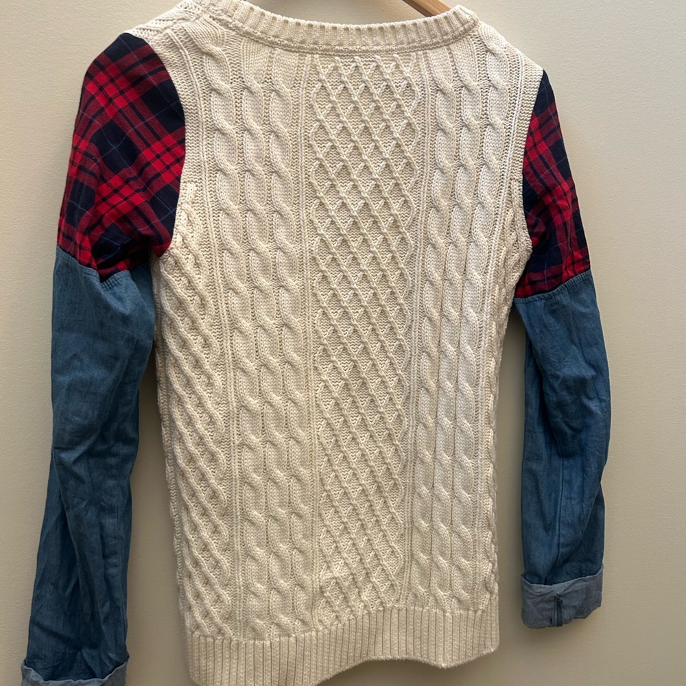 Noisy May Sweater - Picture 2 of 2